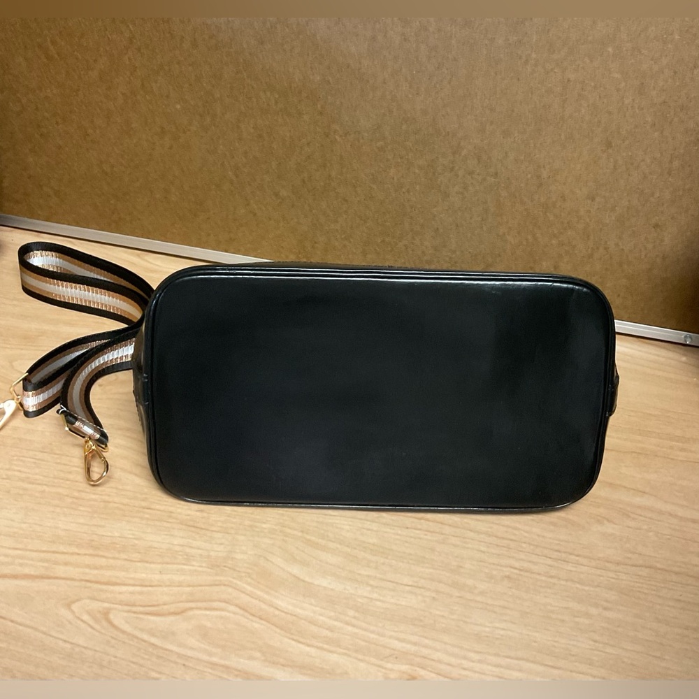 ✅AUTH LV ALMABAG+FREE SCARF & more ALMA PM - Picture 8 of 9